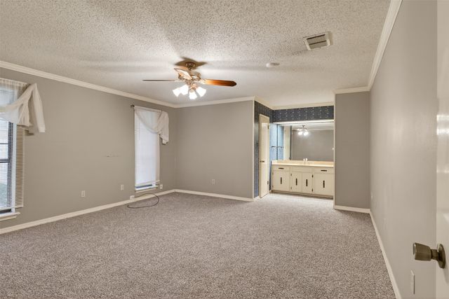 2422 Somersworth Drive, Shreveport, LA 71118