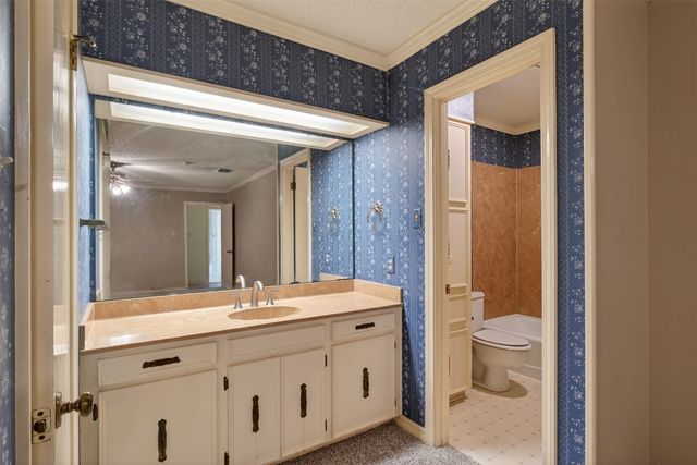 2422 Somersworth Drive, Shreveport, LA 71118