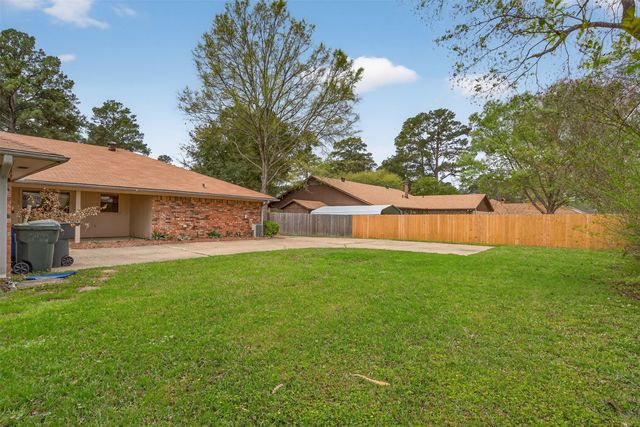 2422 Somersworth Drive, Shreveport, LA 71118