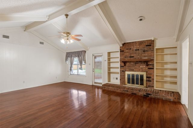 2422 Somersworth Drive, Shreveport, LA 71118