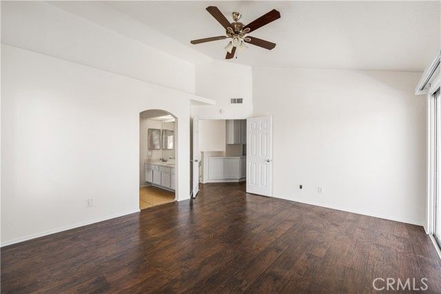 2145 W Avenue P8, Palmdale, CA 93551