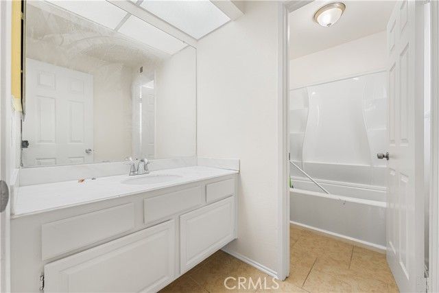 2145 W Avenue P8, Palmdale, CA 93551