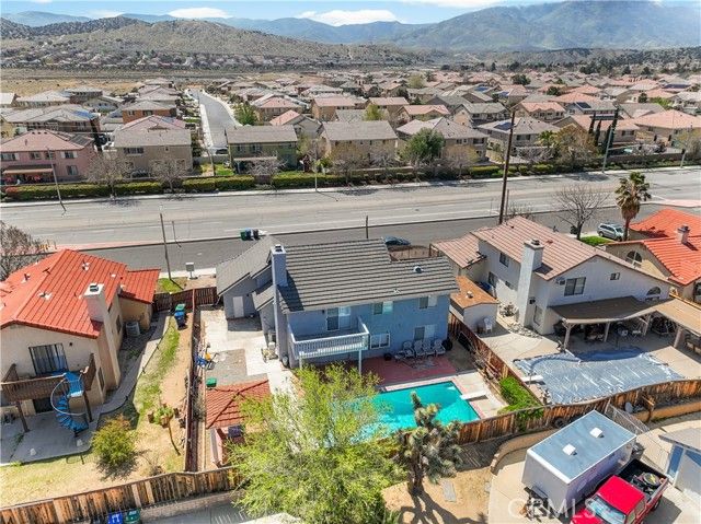 2145 W Avenue P8, Palmdale, CA 93551