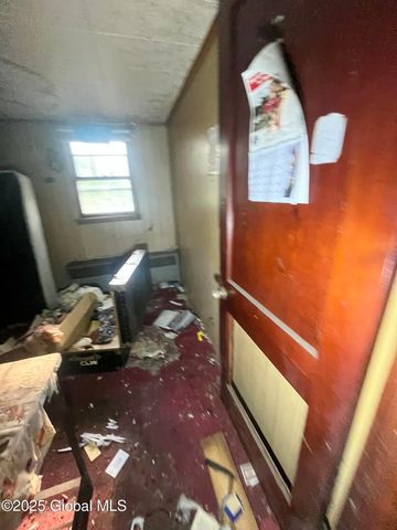 434 N Greenbush Road, North Greenbush, NY 12144