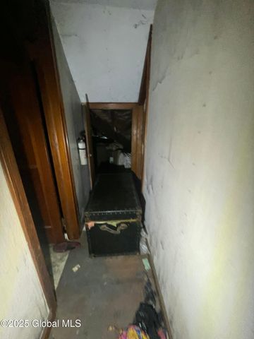 434 N Greenbush Road, North Greenbush, NY 12144