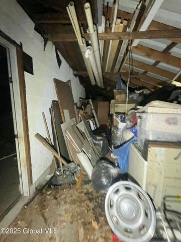 434 N Greenbush Road, North Greenbush, NY 12144