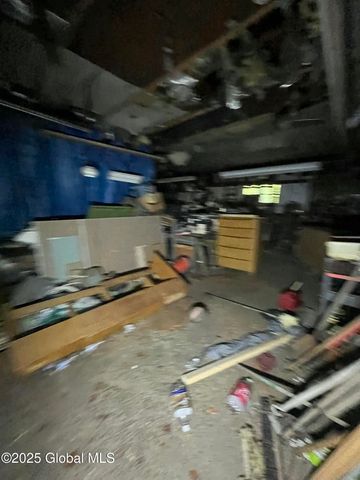 434 N Greenbush Road, North Greenbush, NY 12144