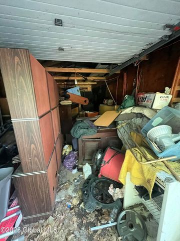 434 N Greenbush Road, North Greenbush, NY 12144