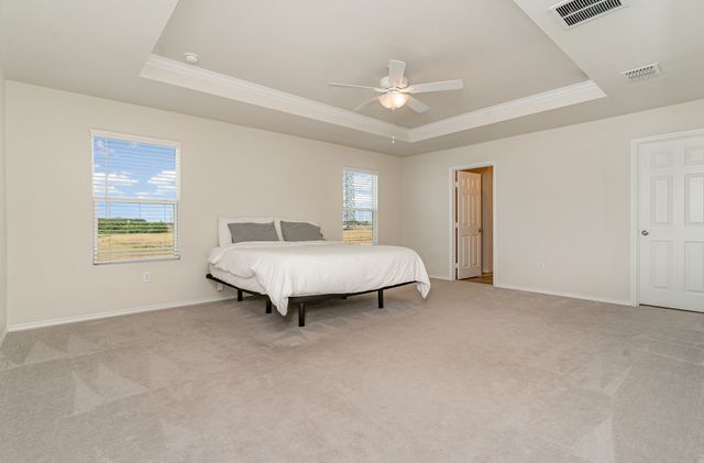 504 S Hopson Street, Van Alstyne, TX 75495