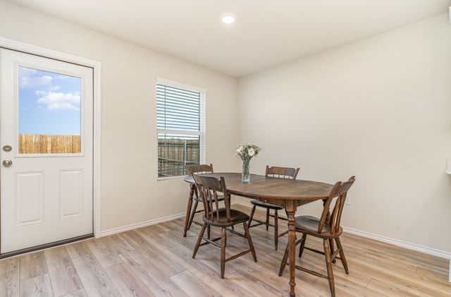 504 S Hopson Street, Van Alstyne, TX 75495