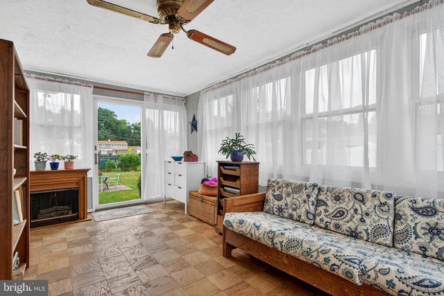528 LEE ANN RD, Cherry Hill, NJ 08034