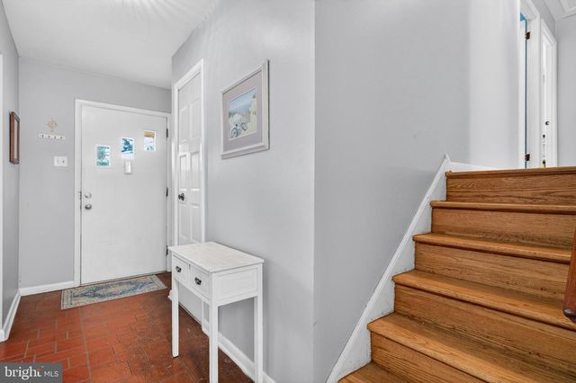 528 LEE ANN RD, Cherry Hill, NJ 08034