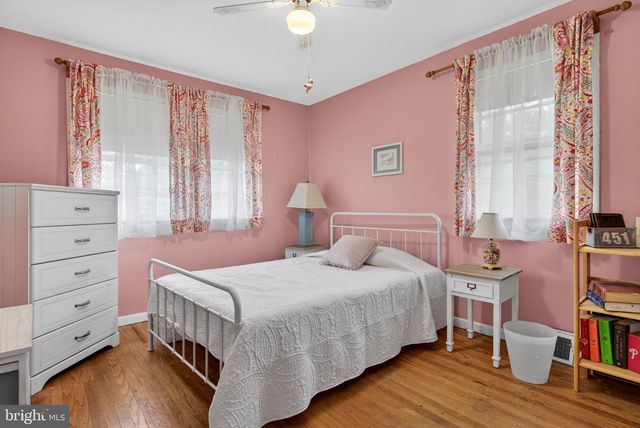528 LEE ANN RD, Cherry Hill, NJ 08034