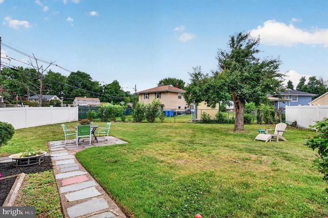 528 LEE ANN RD, Cherry Hill, NJ 08034