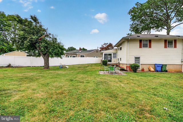 528 LEE ANN RD, Cherry Hill, NJ 08034