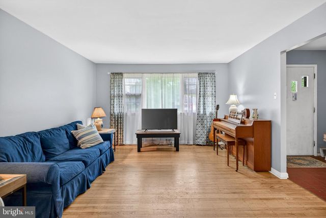 528 LEE ANN RD, Cherry Hill, NJ 08034