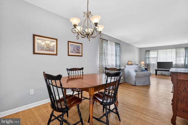 528 LEE ANN RD, Cherry Hill, NJ 08034