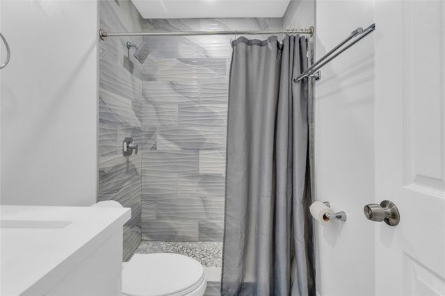 4651 SW 19th Street, Fort Lauderdale, FL 33317