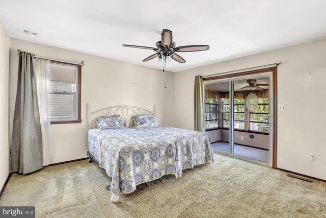 511 CHELTON AVE, Burlington, NJ 08016
