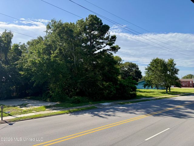 Canty St, Pascagoula, MS 39581