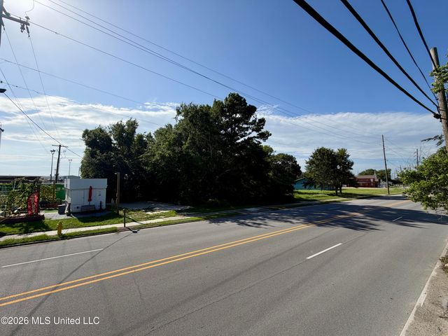 Canty St, Pascagoula, MS 39581