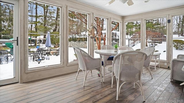 16 Daniel Lane, Dix Hills, NY 11746