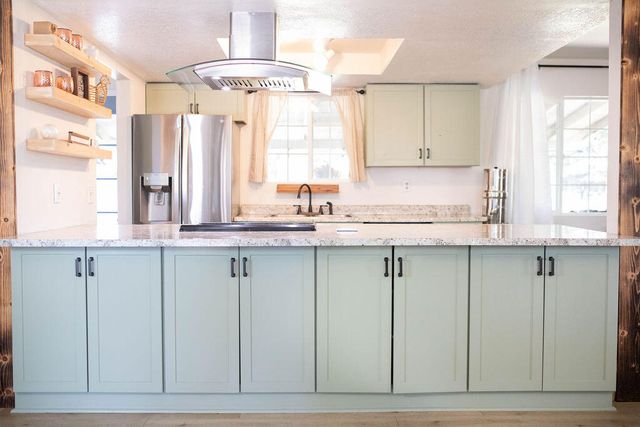 22036 Oak Tree Lane, Palo Cedro, CA 96073