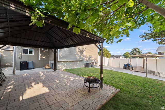 3238 S IVY DR, West Valley City, UT 84119