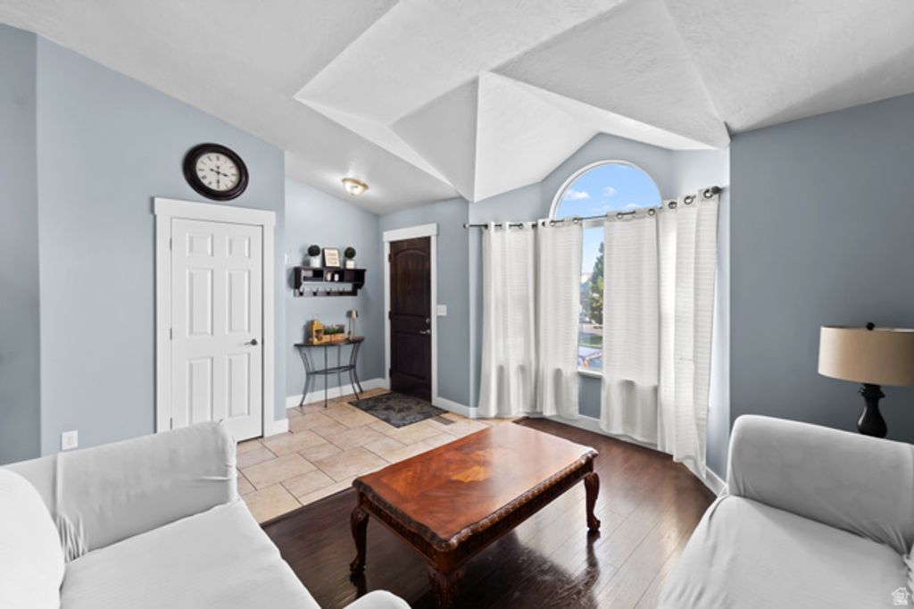 3238 S IVY DR, West Valley City, UT 84119 — photo 2