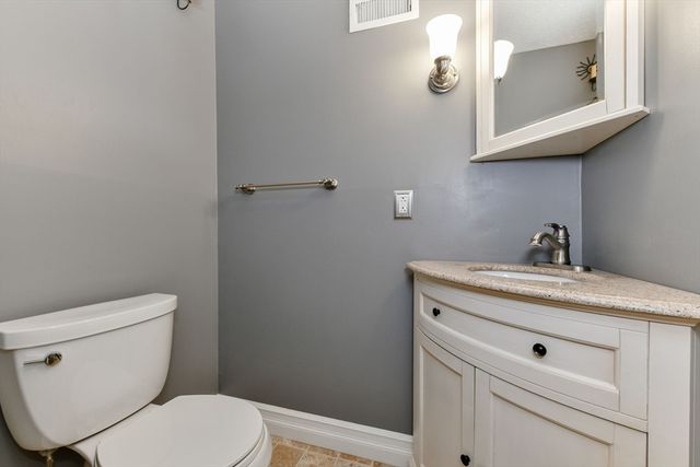 4 Fresh Pond Pl, Cambridge, MA 02138