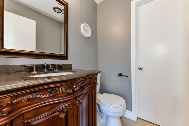 4 Fresh Pond Pl, Cambridge, MA 02138