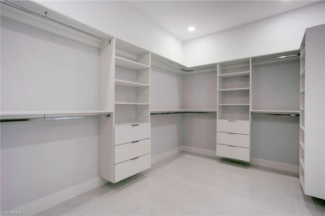 243 SW 24th PL, Cape Coral, FL 33991