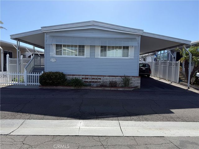 20701 Beach 103, Huntington Beach, CA 92648