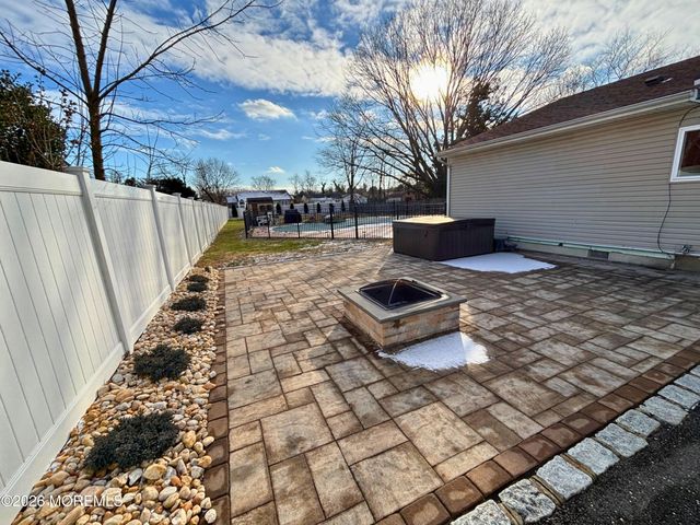 16 Maryland Avenue, West Long Branch, NJ 07764