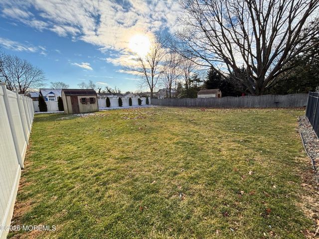 16 Maryland Avenue, West Long Branch, NJ 07764