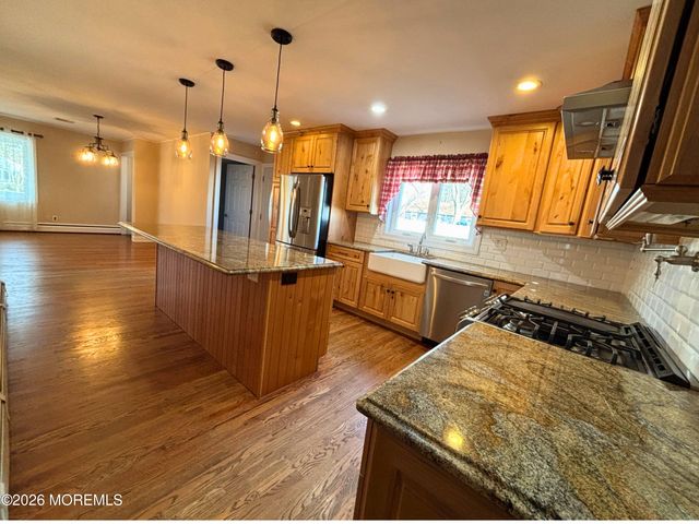 16 Maryland Avenue, West Long Branch, NJ 07764