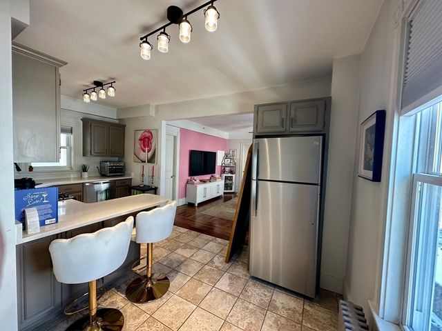 15 Bearse Ave 2, Boston, MA 02124