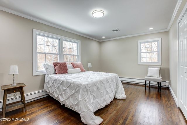 119 East Road, Belford, NJ 07718