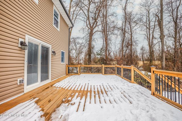 119 East Road, Belford, NJ 07718