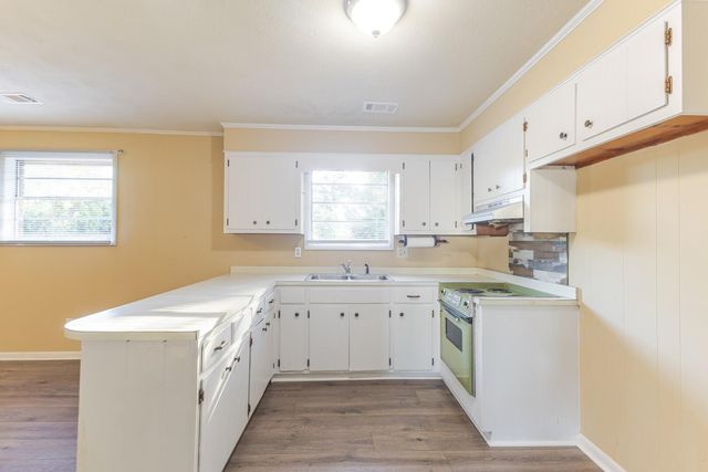 402 E Robinson Avenue, Grovetown, GA 30813