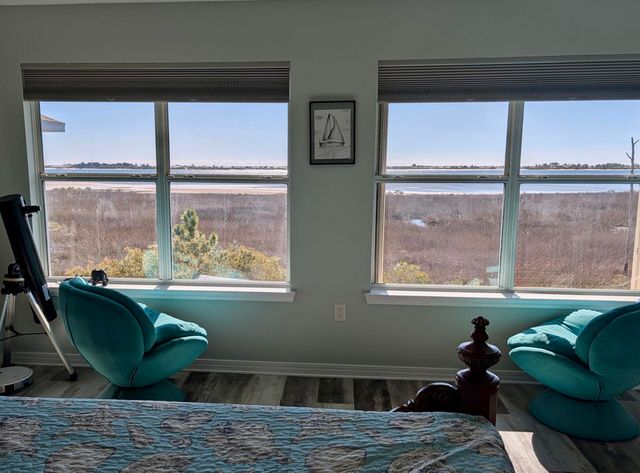 732 Saltair Lane, Mary Esther, FL 32569