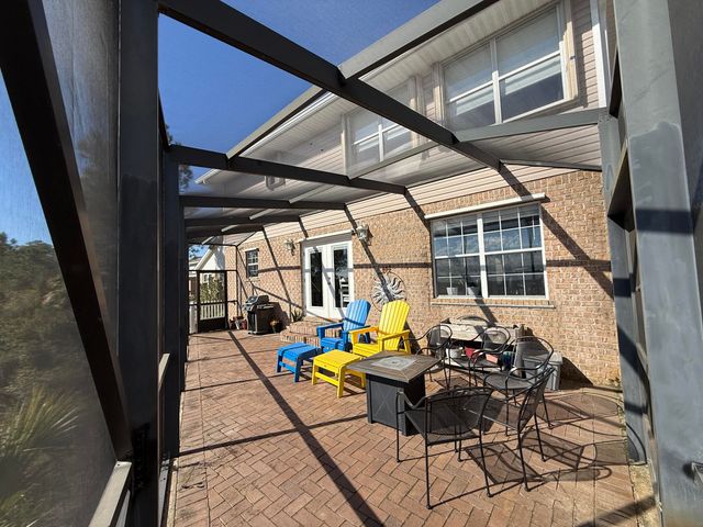 732 Saltair Lane, Mary Esther, FL 32569