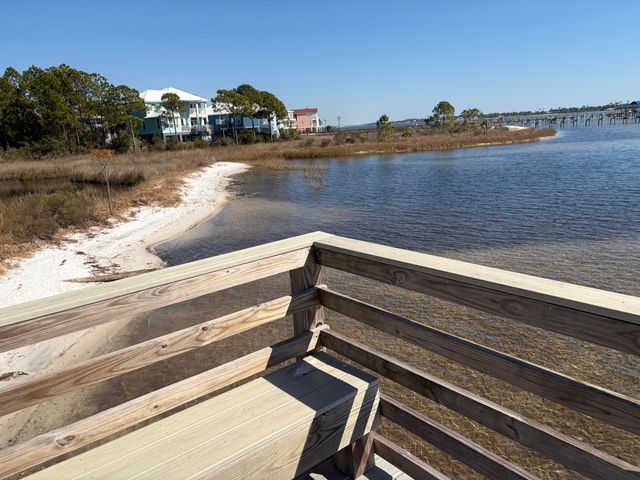 732 Saltair Lane, Mary Esther, FL 32569