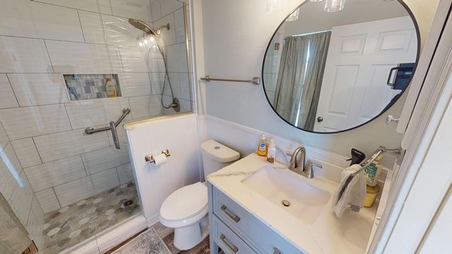 732 Saltair Lane, Mary Esther, FL 32569