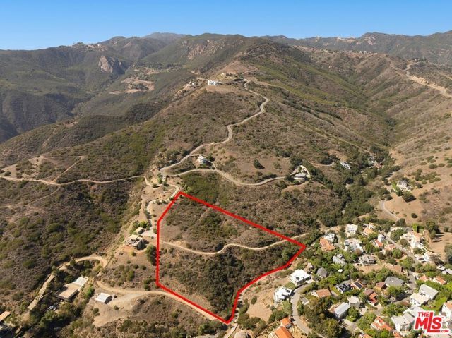 2826 Coralglen Drive, Malibu, CA 90265