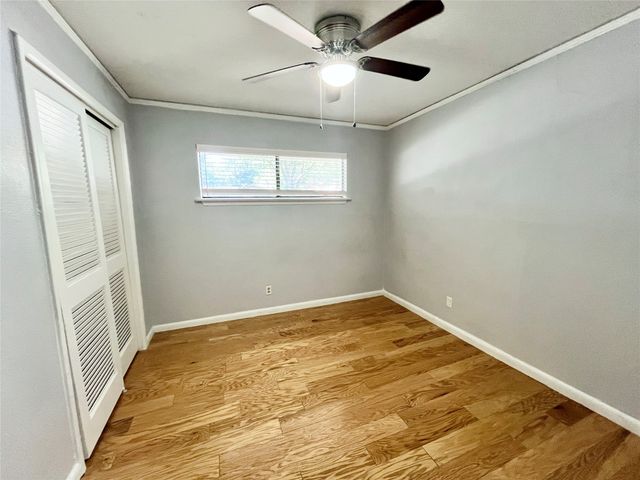 830 Blackburn Street, Grand Prairie, TX 75050