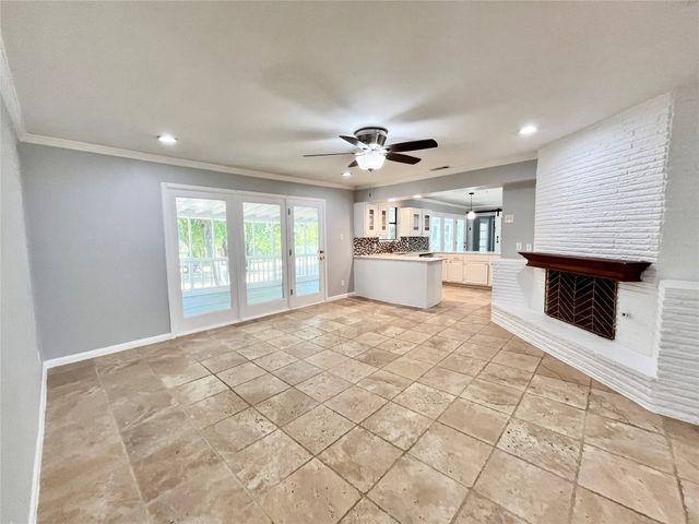 830 Blackburn Street, Grand Prairie, TX 75050