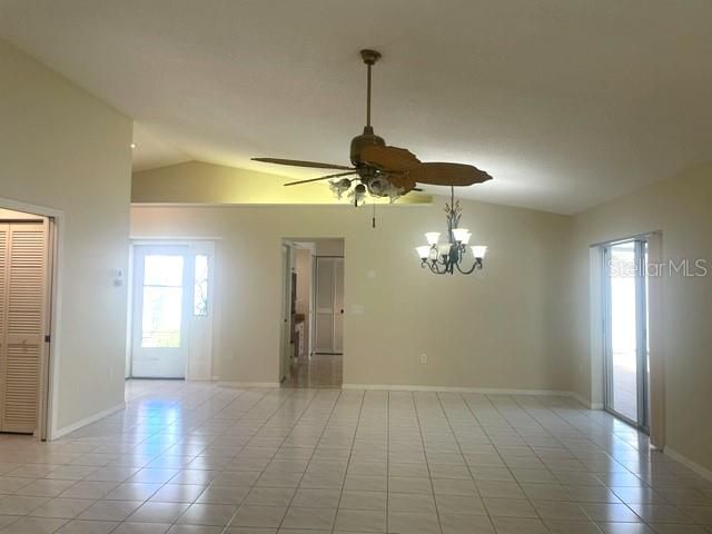 718 BRIGHTSIDE CRESCENT DRIVE 10, Venice, FL 34293