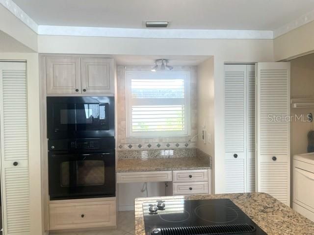 718 BRIGHTSIDE CRESCENT DRIVE 10, Venice, FL 34293