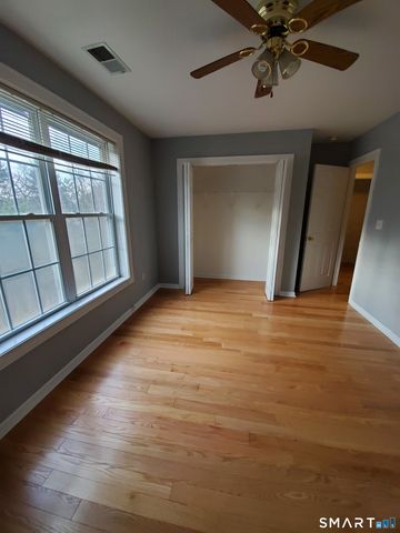 157 Leeder Hill Drive 206, Hamden, CT 06517